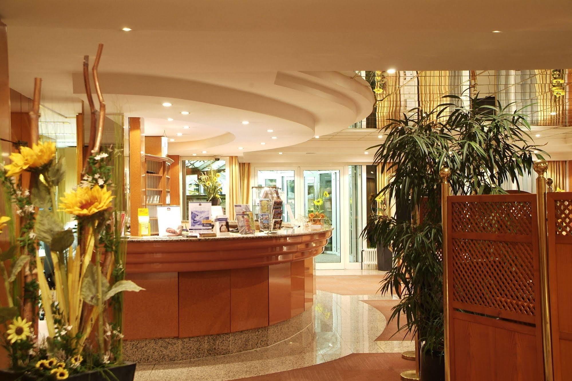 Dekra Congresshotel Wart Альтенштайг Экстерьер фото